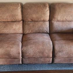 Buffalo Series Couch