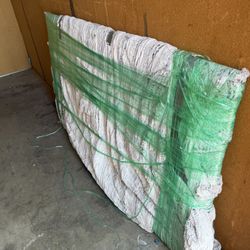 Samsung TV 75”
