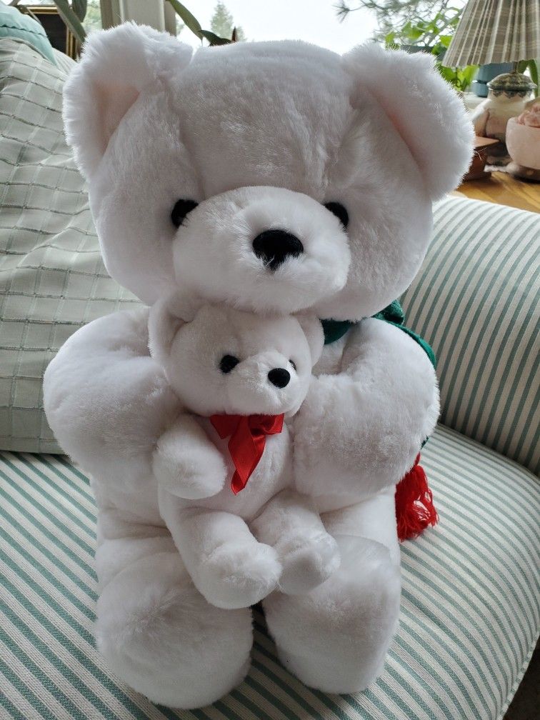 Brand New White Teddy Bear With Baby Bear