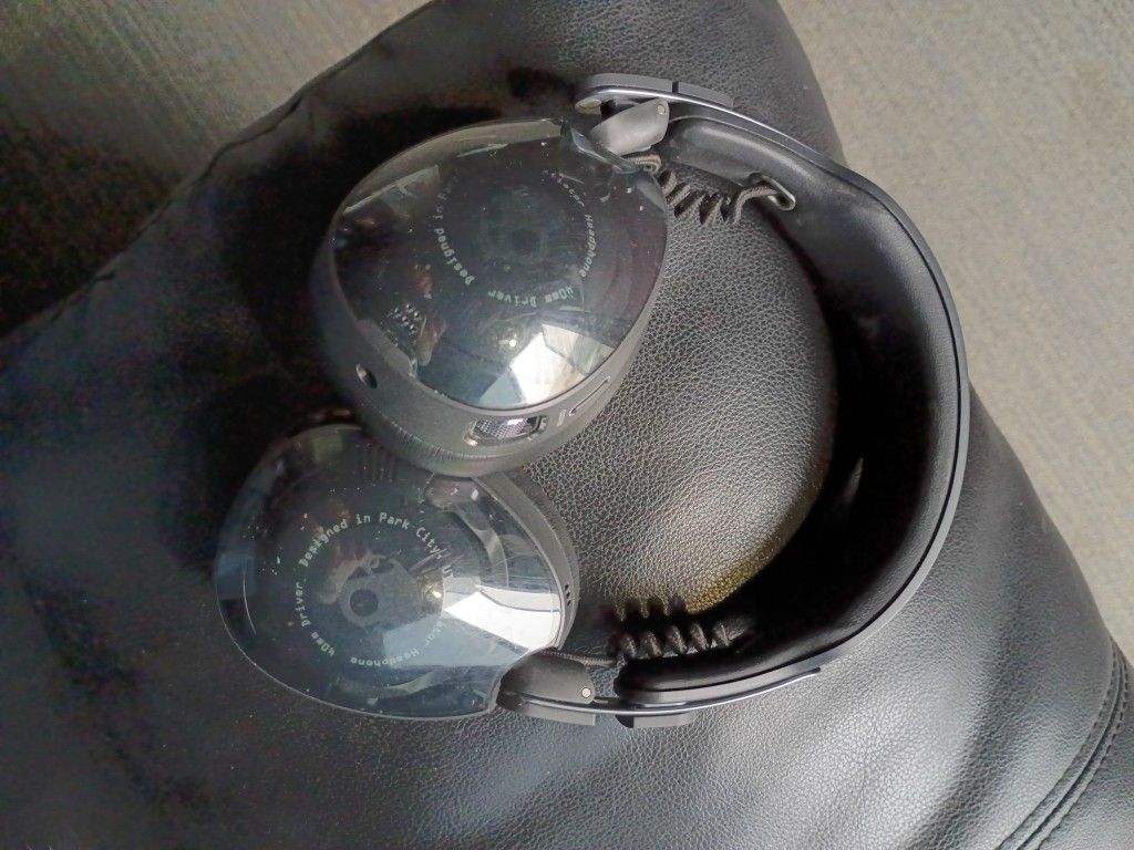 Skull Candy Aviator Headphones Like New Great Condition Sound Great