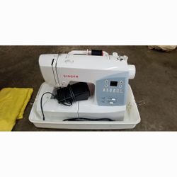 Singer Sewing Machine