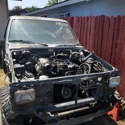 Toyota Pickup Parts
