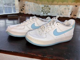 Nike air Force 1s Size 4.5Y
