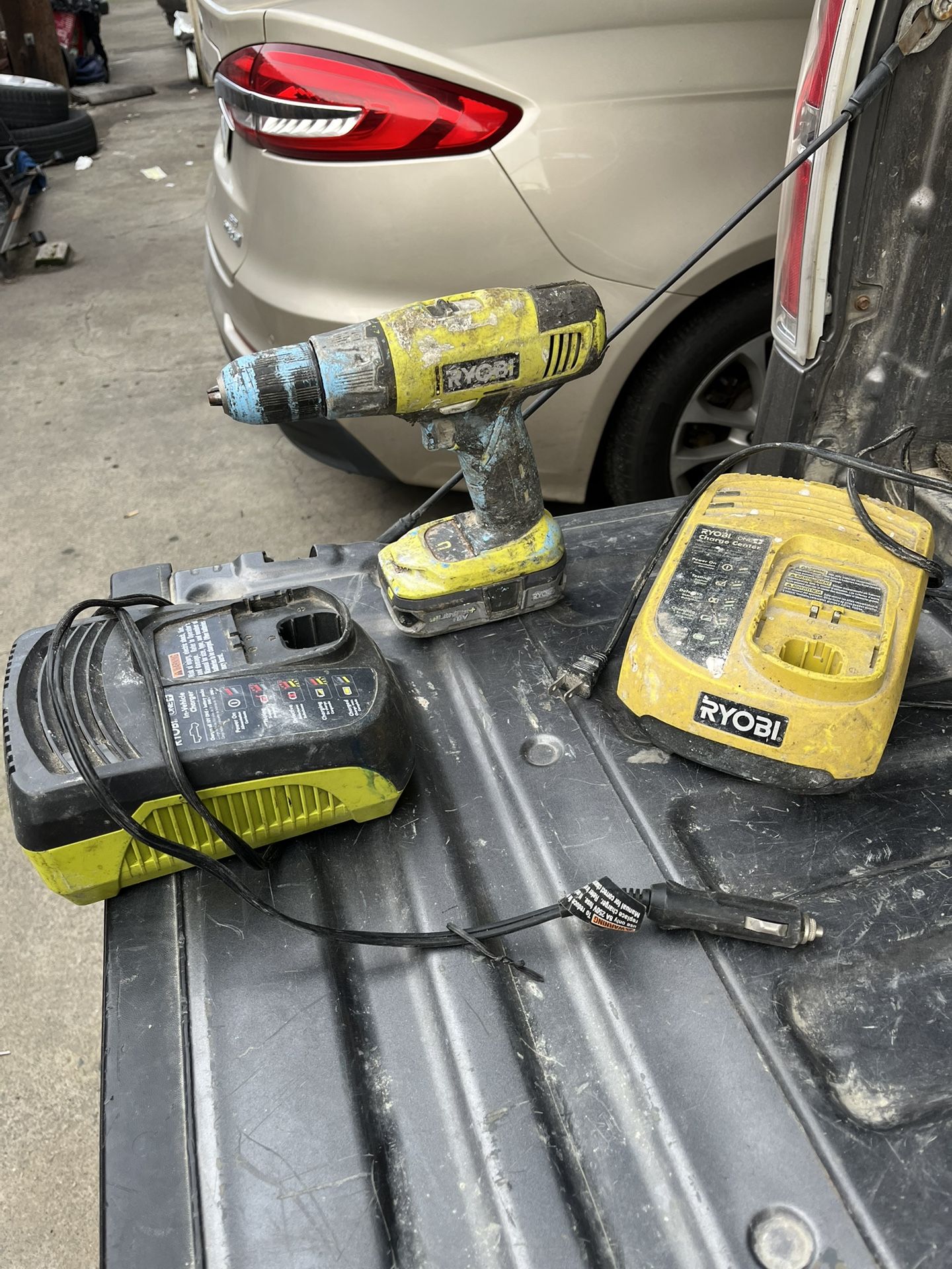 Drill Ryobi