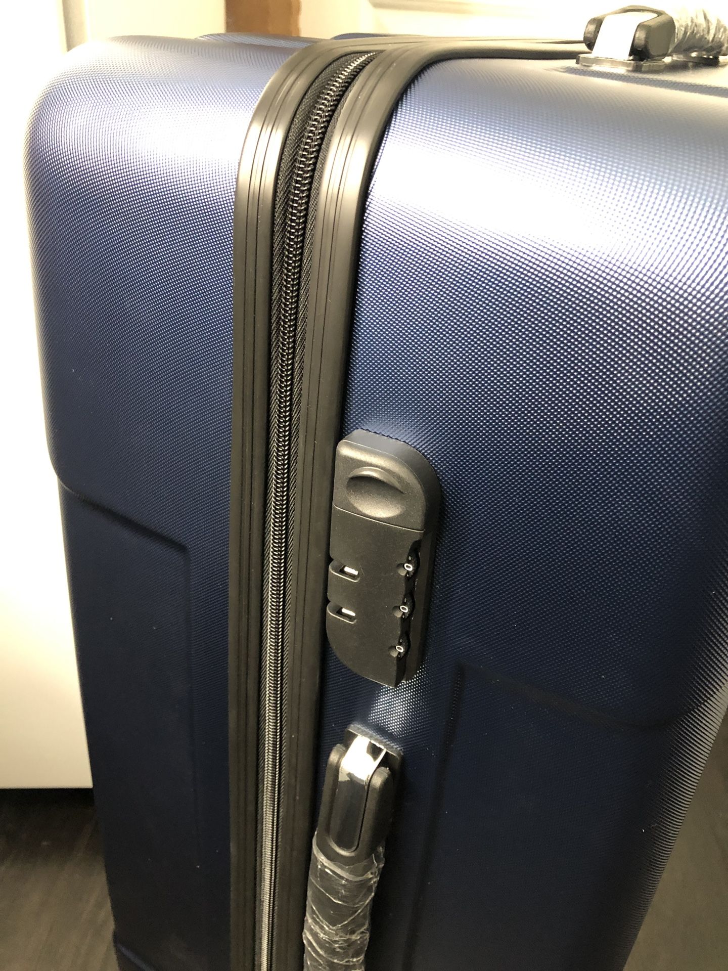 Brand new 3 piece luggage