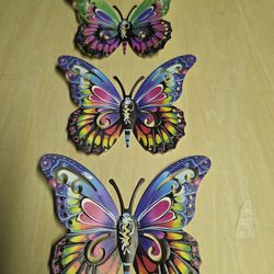 Mariposas de metal