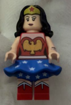Lego Wonder Woman Mini-figure