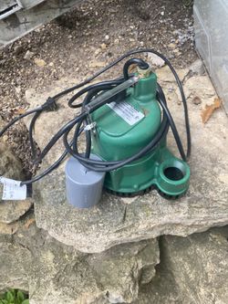 SJE Rhombus 1/3 HP  Cast Iron Sump Pump 