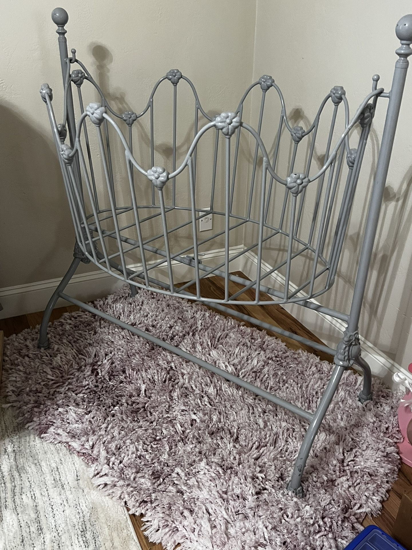 Vintage Corsican iron cradle