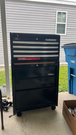 Husky Rolling Tool Chest Cabinet Combo