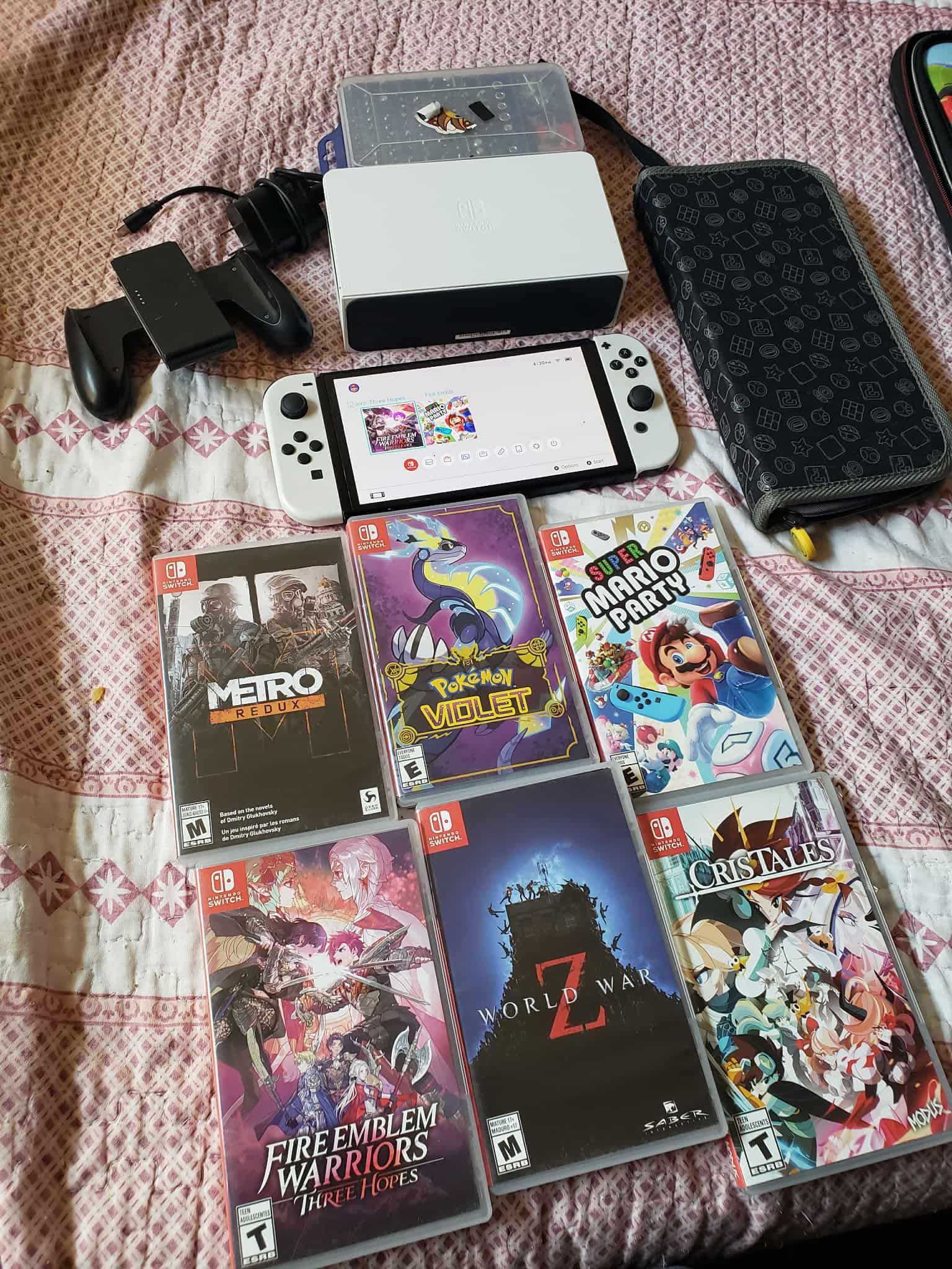 2023 OLED Nintendo Switch V3 256GB all white with white dock, case, charger & 0 Games for $230! Free Delivery In person. $40! Per Game & $80 racing wh