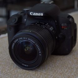Cannon Rebel T4i