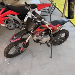 125cc Pit Dirt Bike