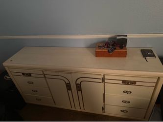 Vintage dresser with mirror