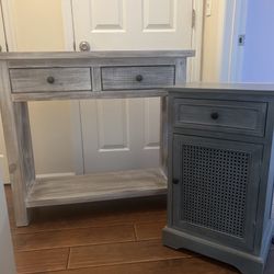 Entry Table and End Table 