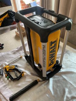 DEWALT 2100 PSI Electric Pressure Washer