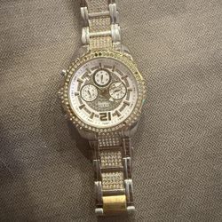  2 Watches GUESS  Need Battery’s 2 Watches Authentic 
