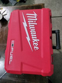 Milwaukee Case