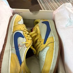 Jordan 1 low og canary size 1.5y