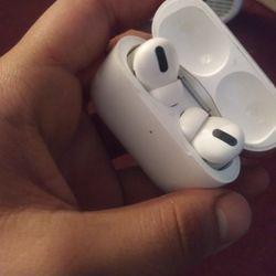 Air Pod Pros