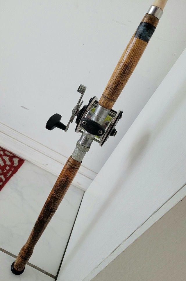 Montague # 7777 Fiberglass Fishing Rod and Penn 309 Reel. Good Condition. -  www.disolcolor.com