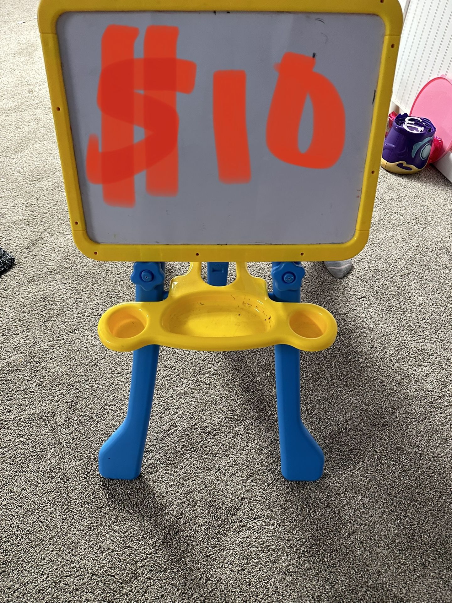 Easel