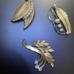 3 Vintage 12 carat gold pins