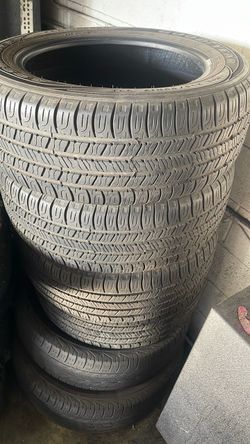 235/55/17 goodyear