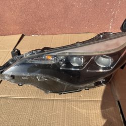 2017-2018 Toyota Corolla Headlight LED LH