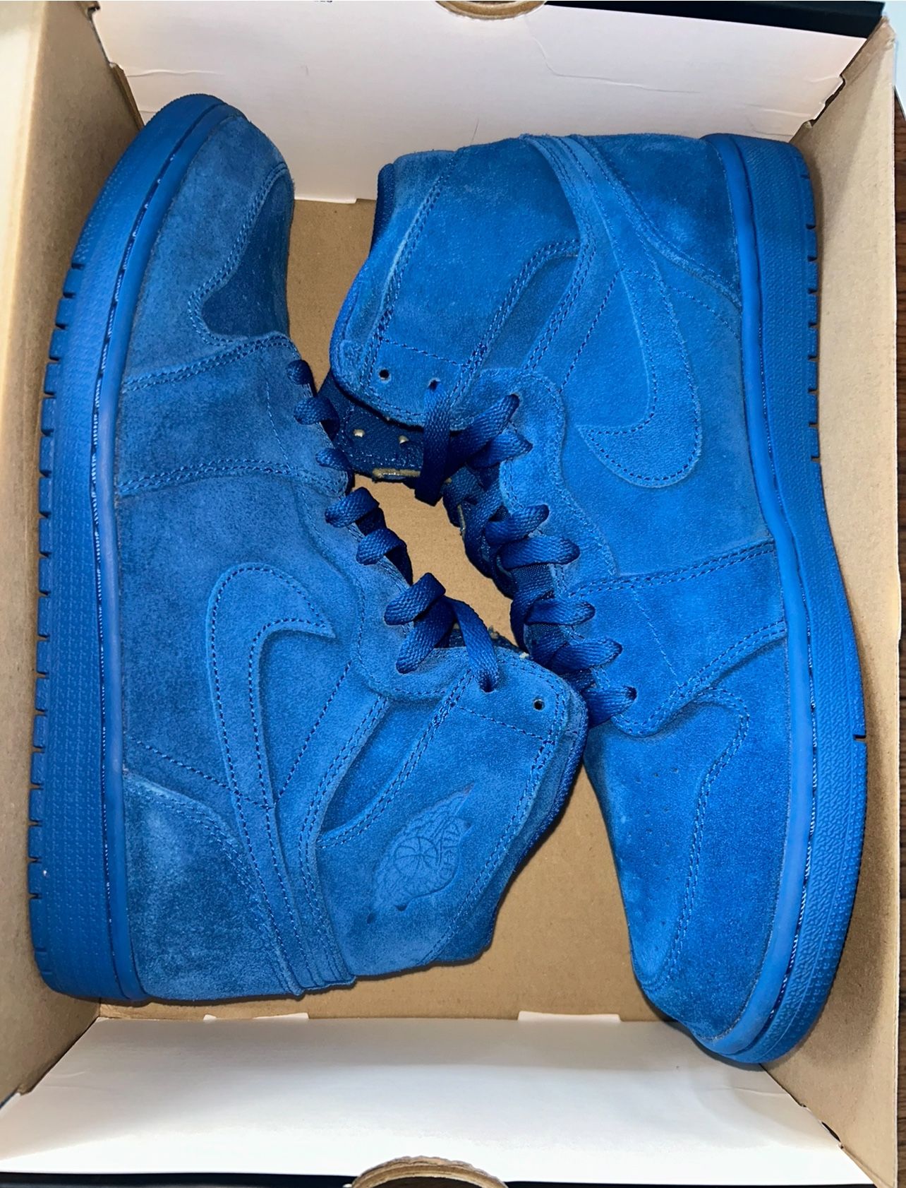 Kids Nike blue air Jordan 1 min Size 11