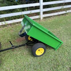 John Deere Vintage Dump Cart Model 80