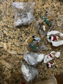 8 NEW Christmas ornaments