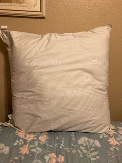 Calvin Klein Square Pillow Form