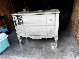 Beautiful Mirror Dresser