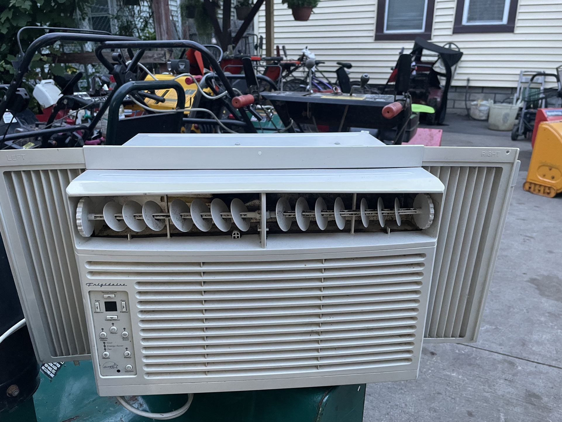 Air Conditioner