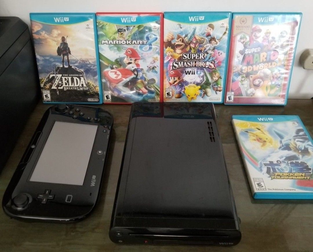 Nintendo Wii U (Black) W/ 5 Games and Wires READ DESCRIPTION!!!