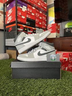 Jordan 1 Mid Light Smoke Grey Anthracite Size 10.5