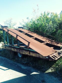 Portable loading ramp