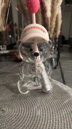 Starbuck bear