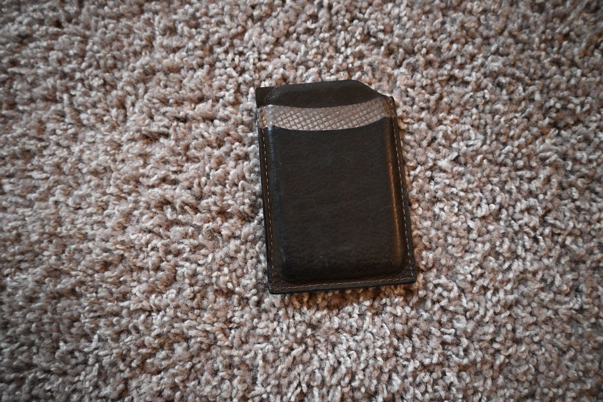 Leather mini wallet