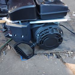 Toro 7.5 Horsepower Motor Electric Starter 