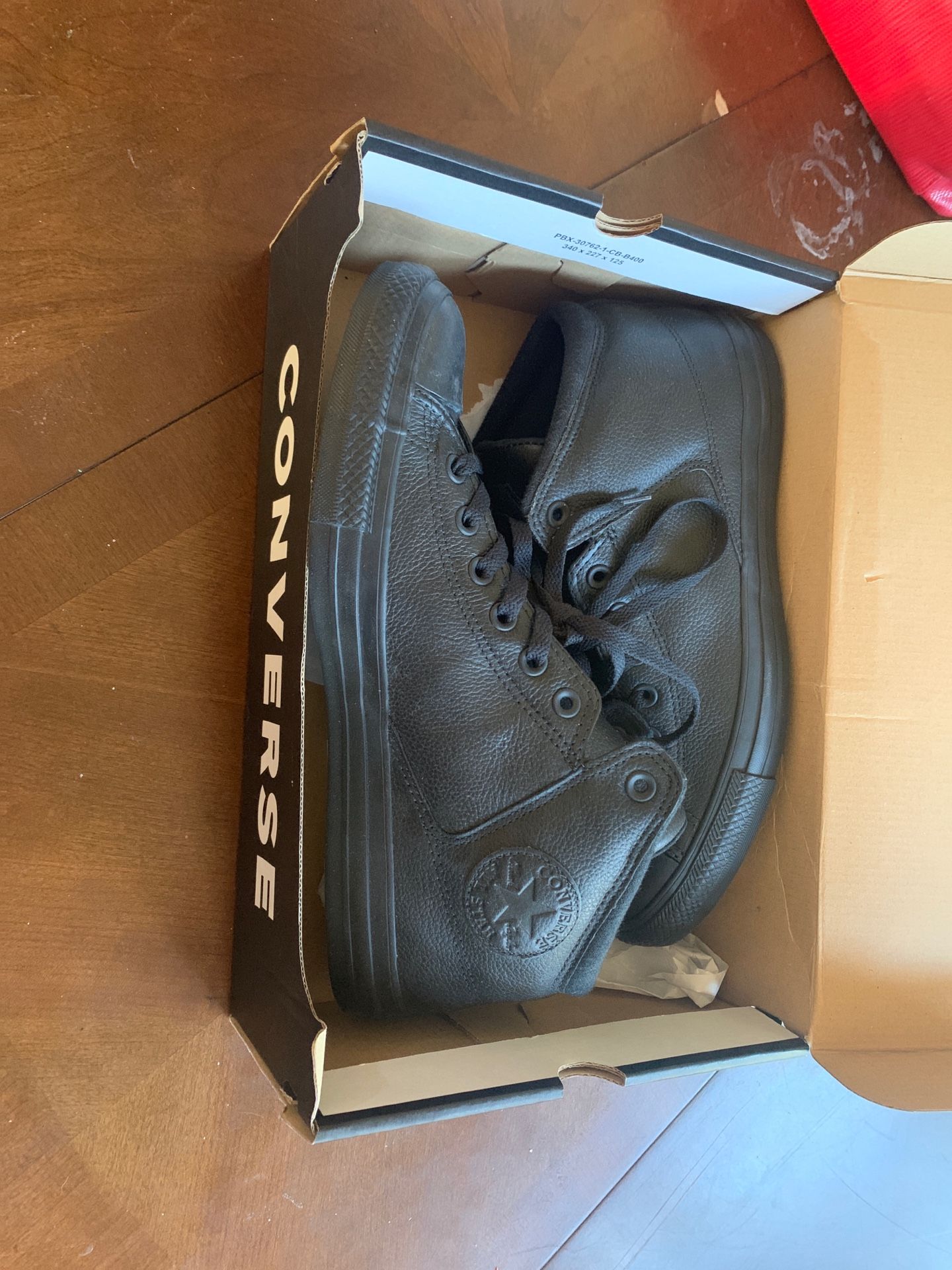 Converse black leather men/women shoes size 11M/13 woman’s