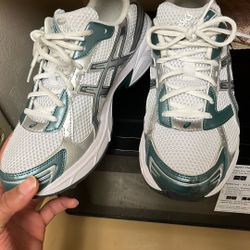 ASICS Size 10