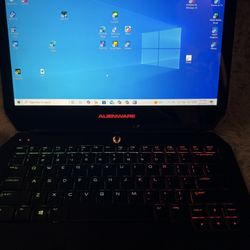 Alienware   13   R2