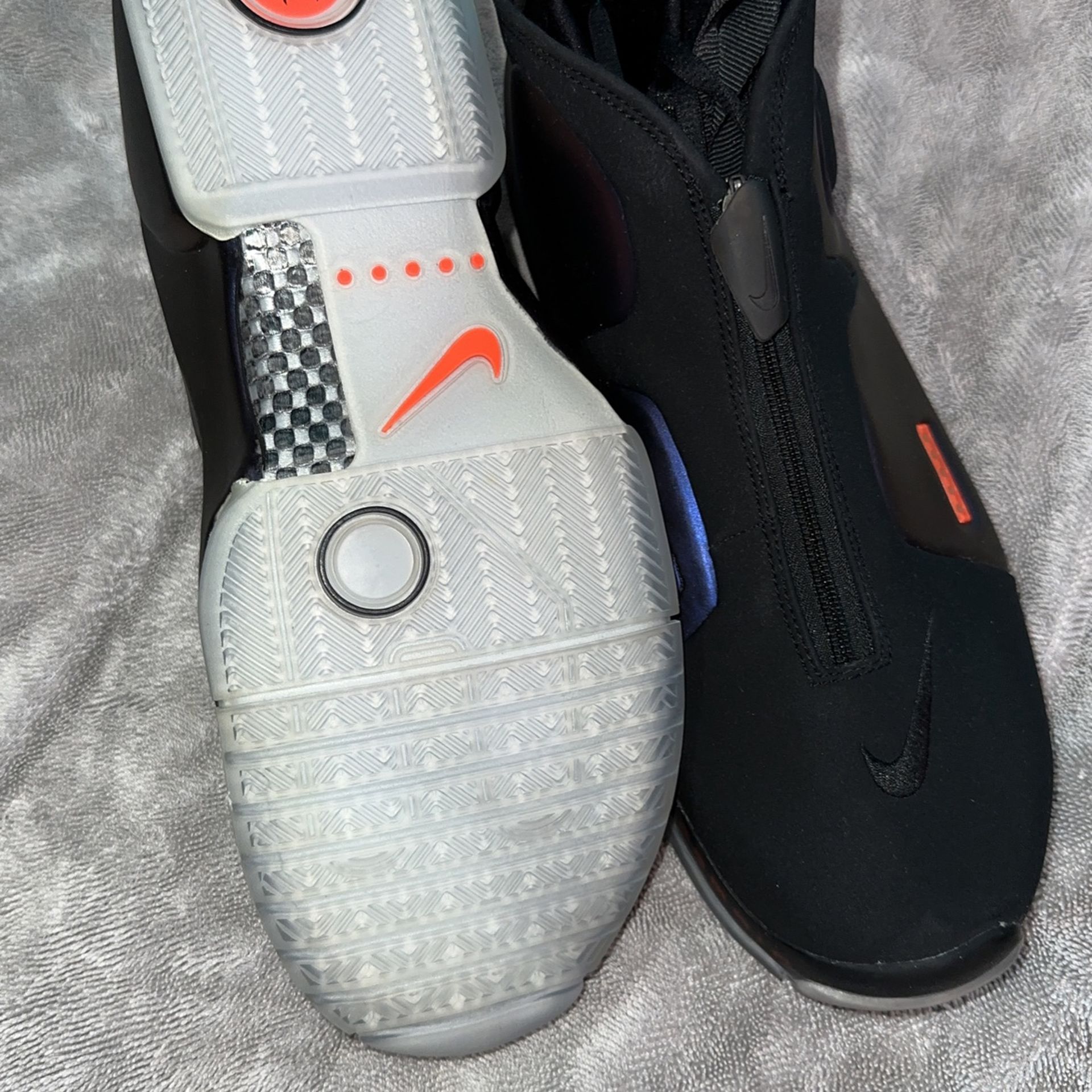 Nike Air Flightposite 2 Eggplant Size 10.5  Shoes