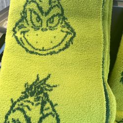 New Grinch blanket