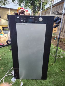 Edge Star Air Conditioner 14,000 BTU