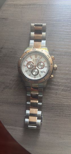 Invicta gold series watch in box