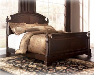 Ashley Signature Leighton Poster Bed Frame (Queen)