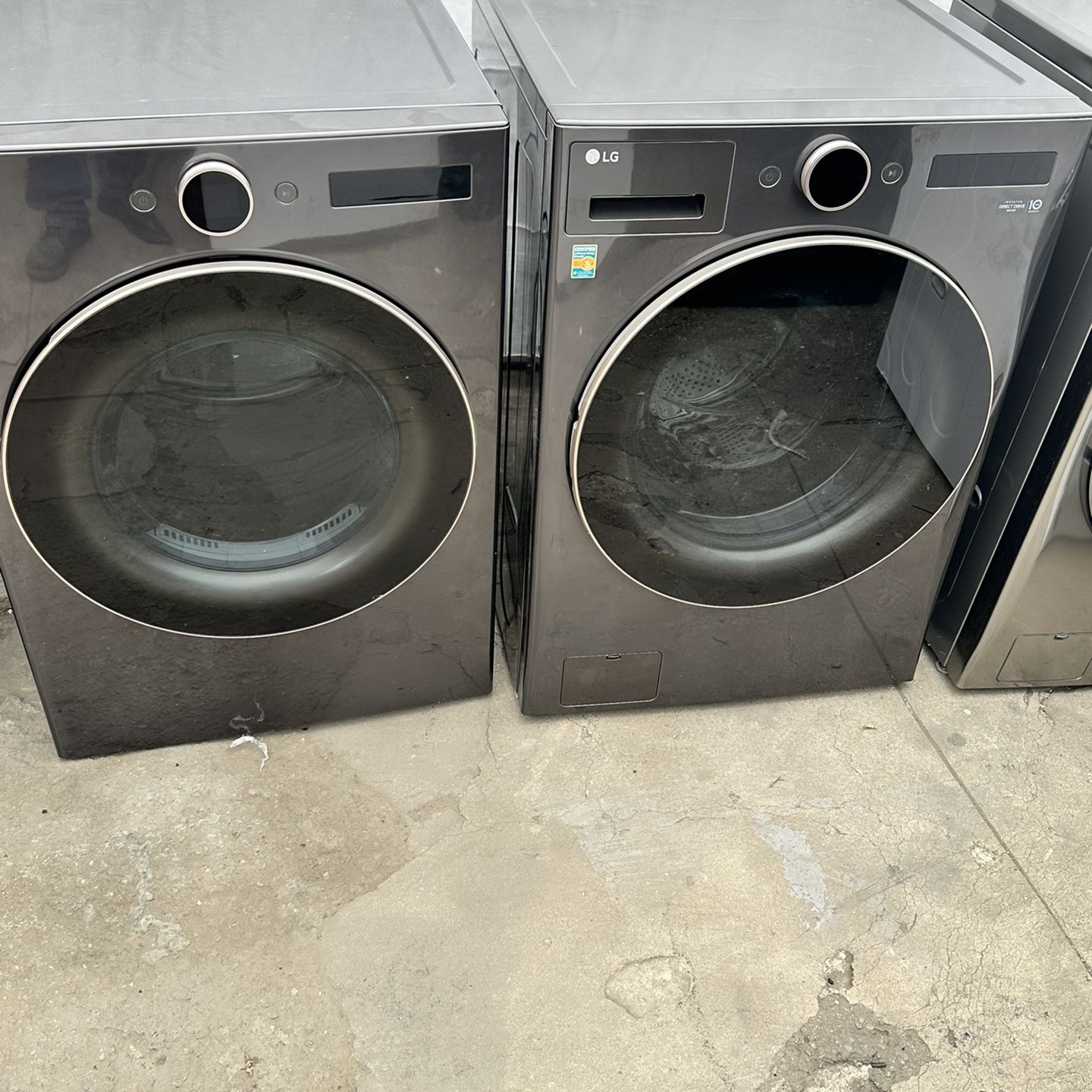 LG Front Load Washer And Gas Dryer 